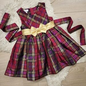 NWOT,  beautiful Christmas Dress,  5T
